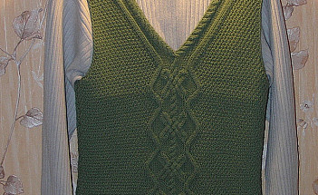 Женский жилет
