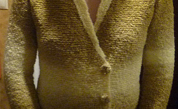 Буклированная кофточка