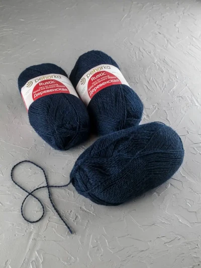 Пряжа Пехорка «Деревенская» - (04 - Темно-синий)