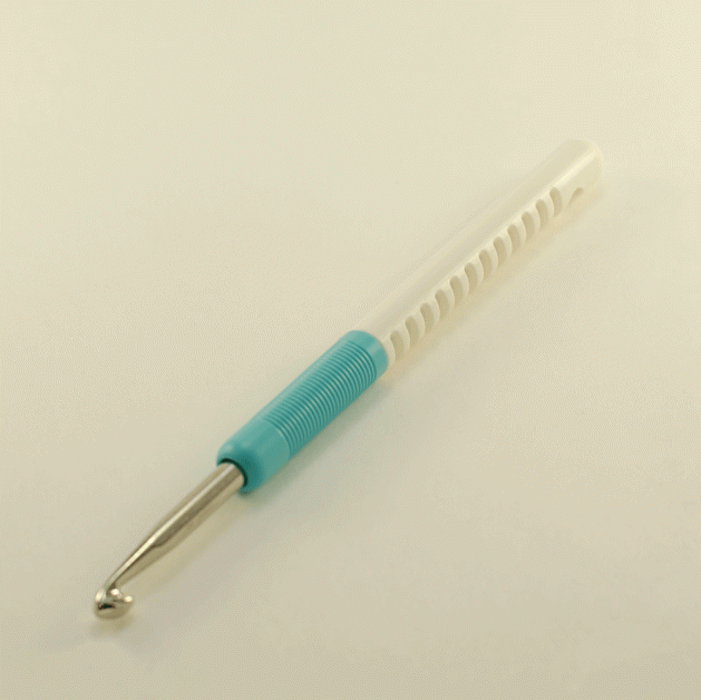 Крючок вязальный ADDI с пластиковой ручкой, №5,5  15 см