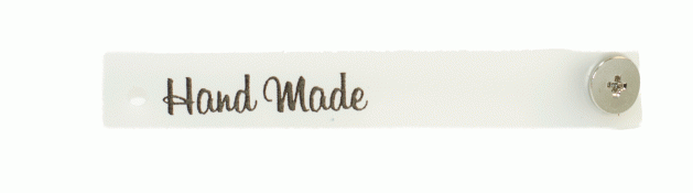 Силиконовая бирка «Hand Made» с кнопкой (Черная печать)