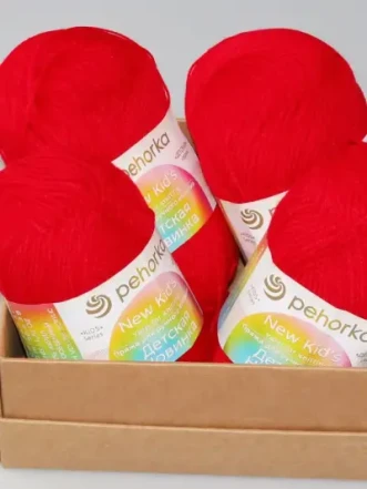 Пряжа Пехорка «Детская новинка» - (06 - Красный)