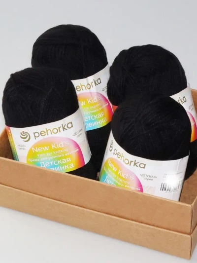 Пряжа Пехорка «Детская новинка» - (02 - Черный)